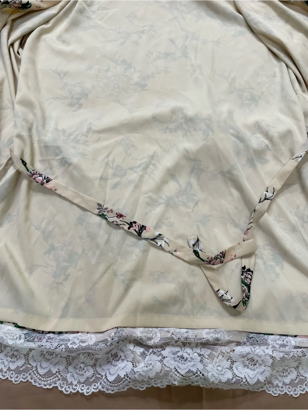 Beautiful Silken Floral Rose & Cream wrap robe with green accents, & lace trim
